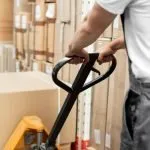 ¿Cuál es el Objetivo de la Ergonomía y Cómo se Aplica en el Trabajo?